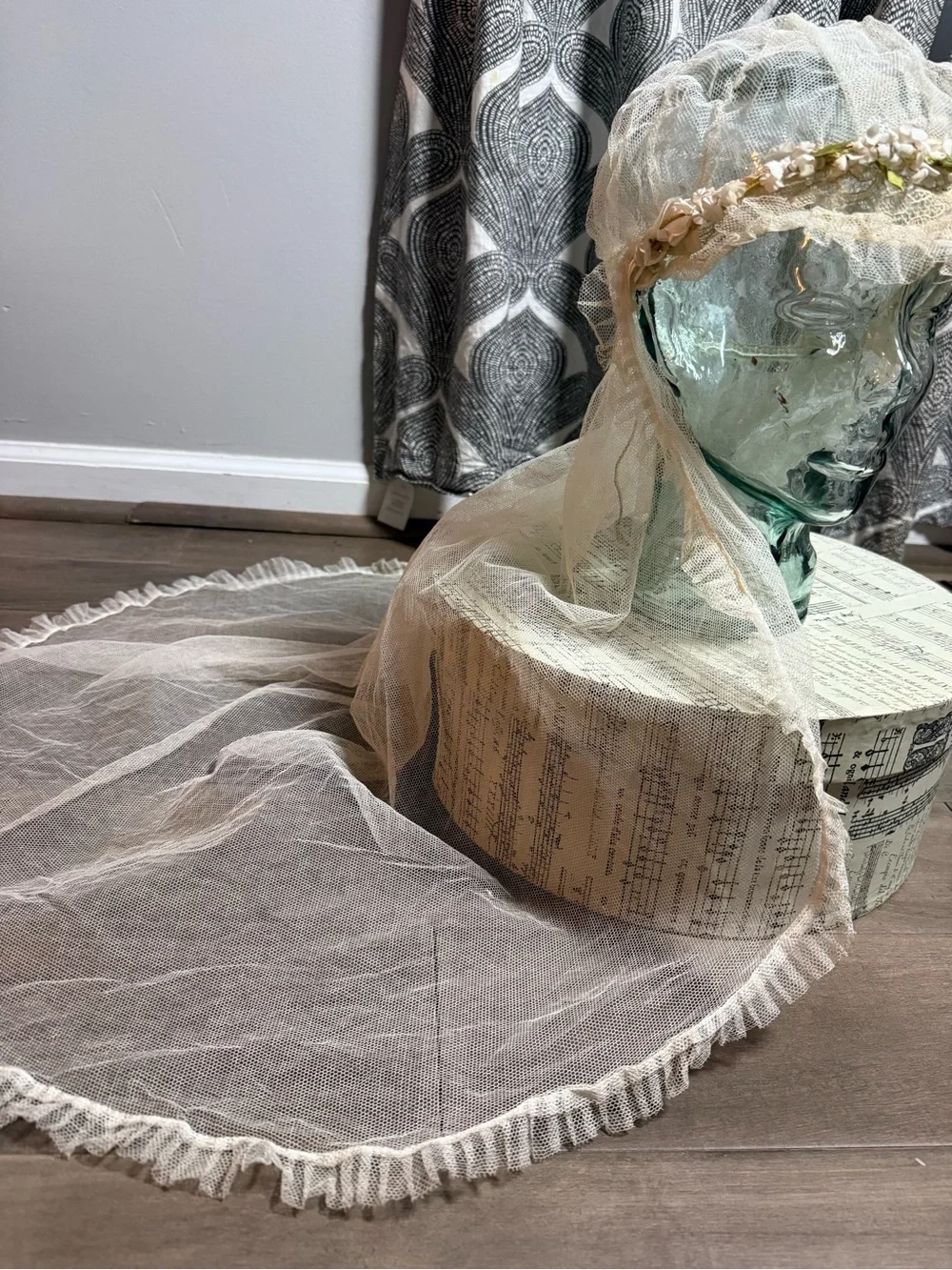 Vintage 1920s Juliet Cap Veil with Silk Floral Accents & Lace Netting
